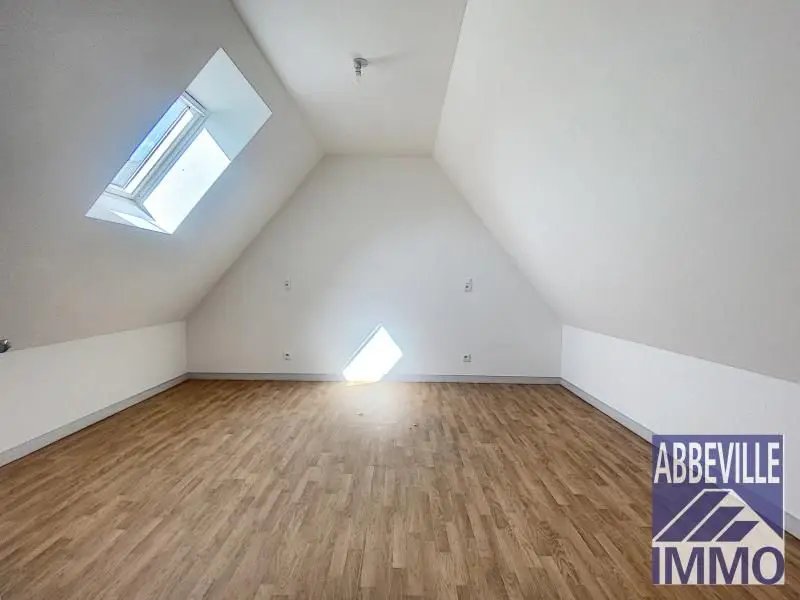 Maison à louer, 67m², Caours