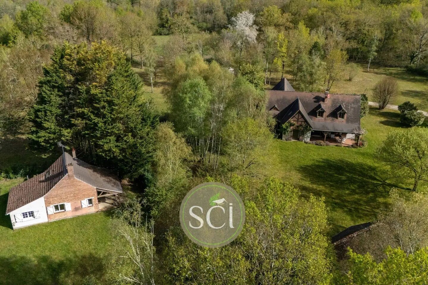 Maison à vendre, 305m², Brinon-sur-Sauldre