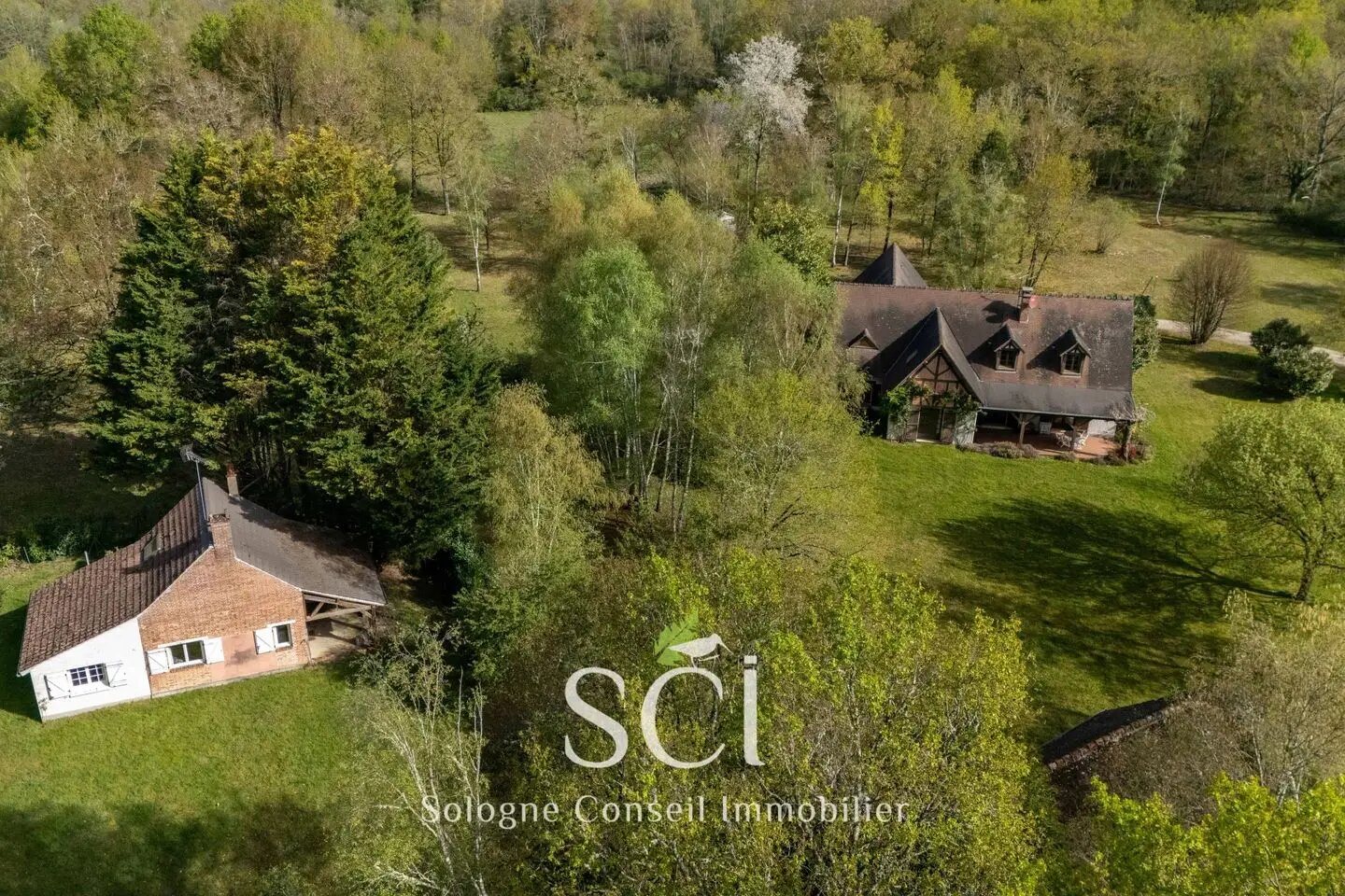 Maison à vendre, 305m², Brinon-sur-Sauldre