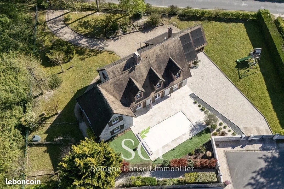 Maison à vendre, 265m², Chaumont-sur-Tharonne