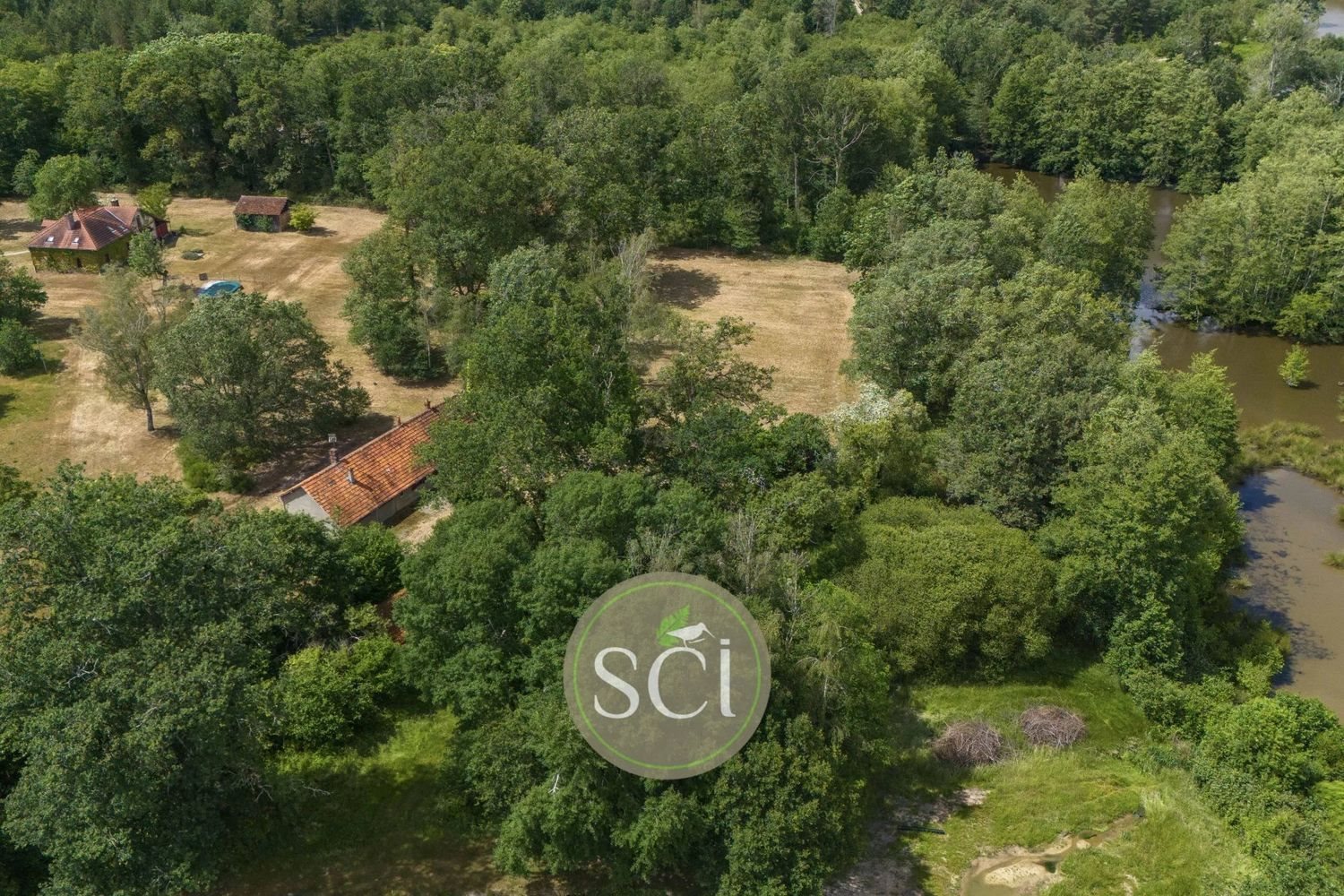 Maison à vendre, 496m², Brinon-sur-Sauldre