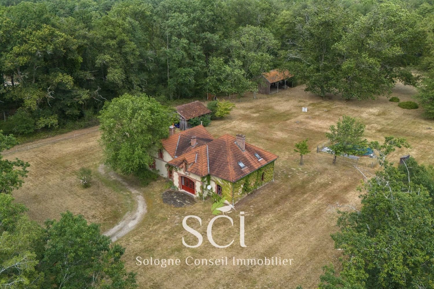 Maison à vendre, 496m², Brinon-sur-Sauldre