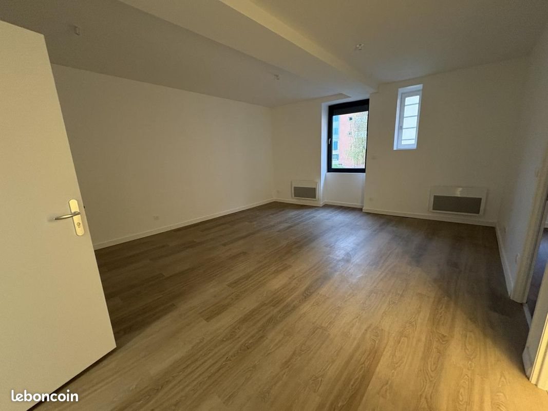 Appartement à louer, 42m², Lagnieu