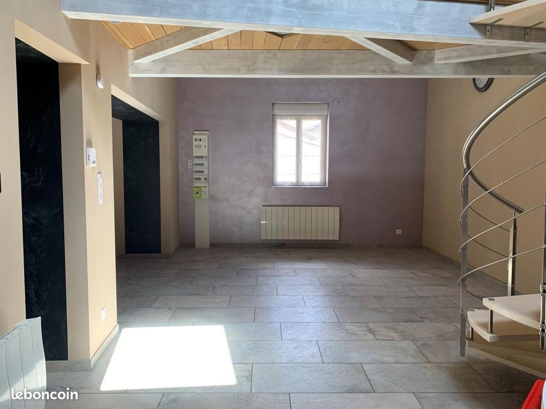 Appartement à louer, 95m², Lagnieu