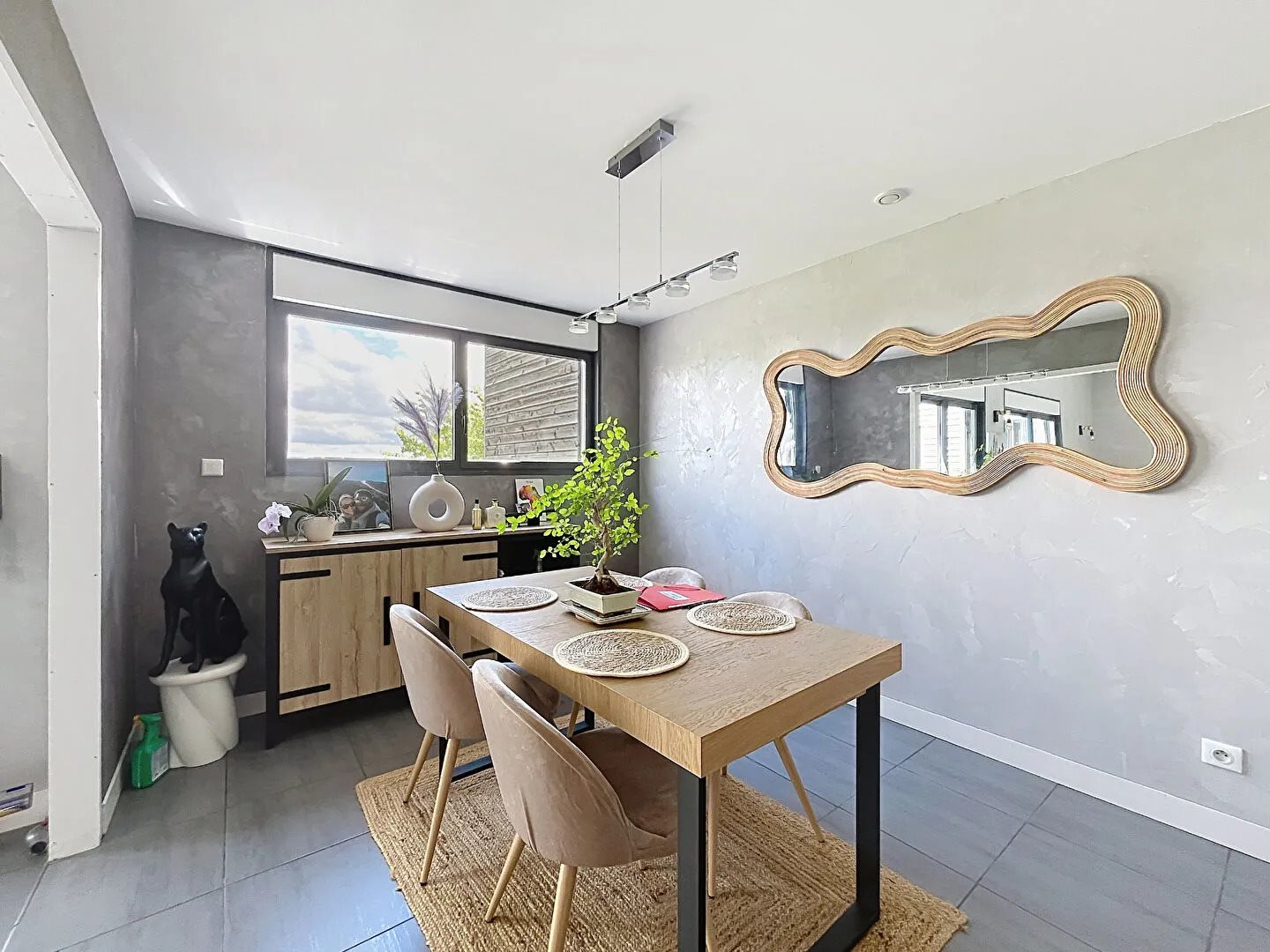 Maison à vendre, 211m², Saint-Ay
