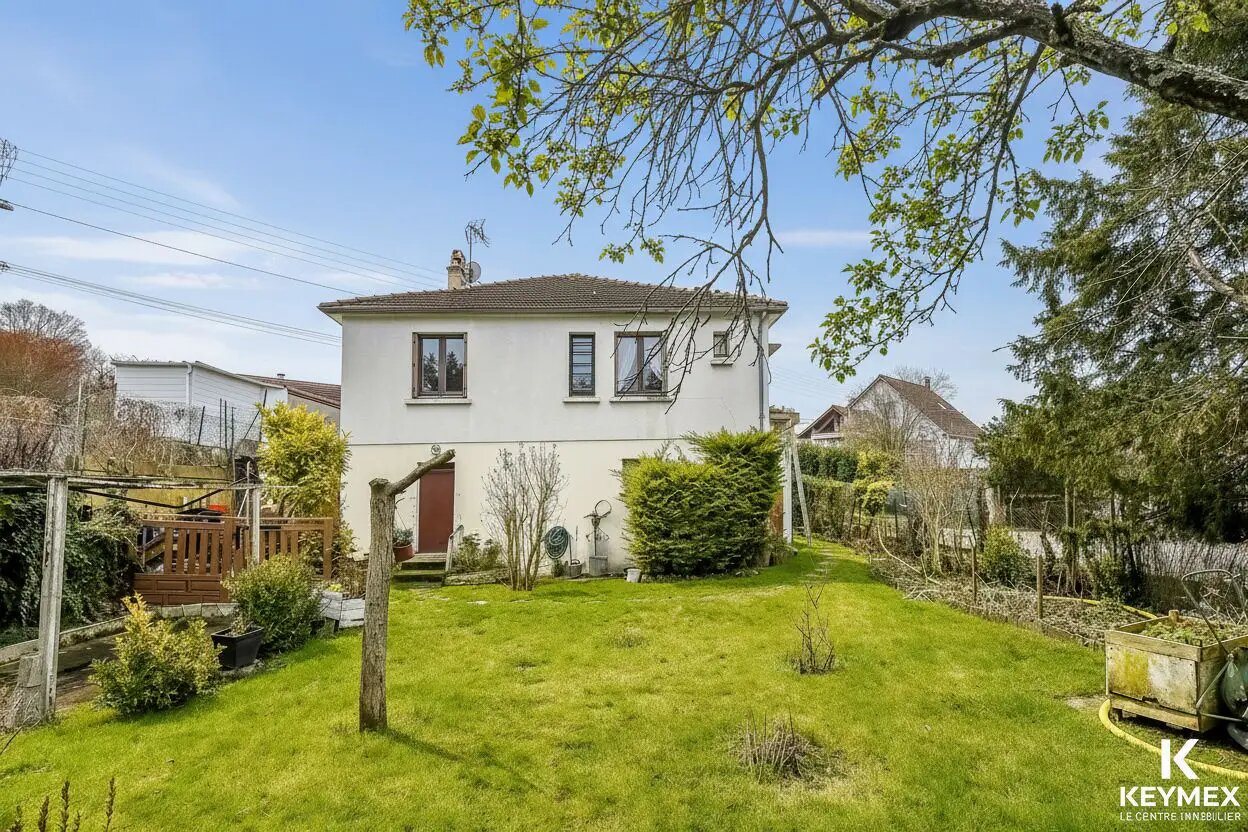 Maison à vendre, 66m², Frépillon