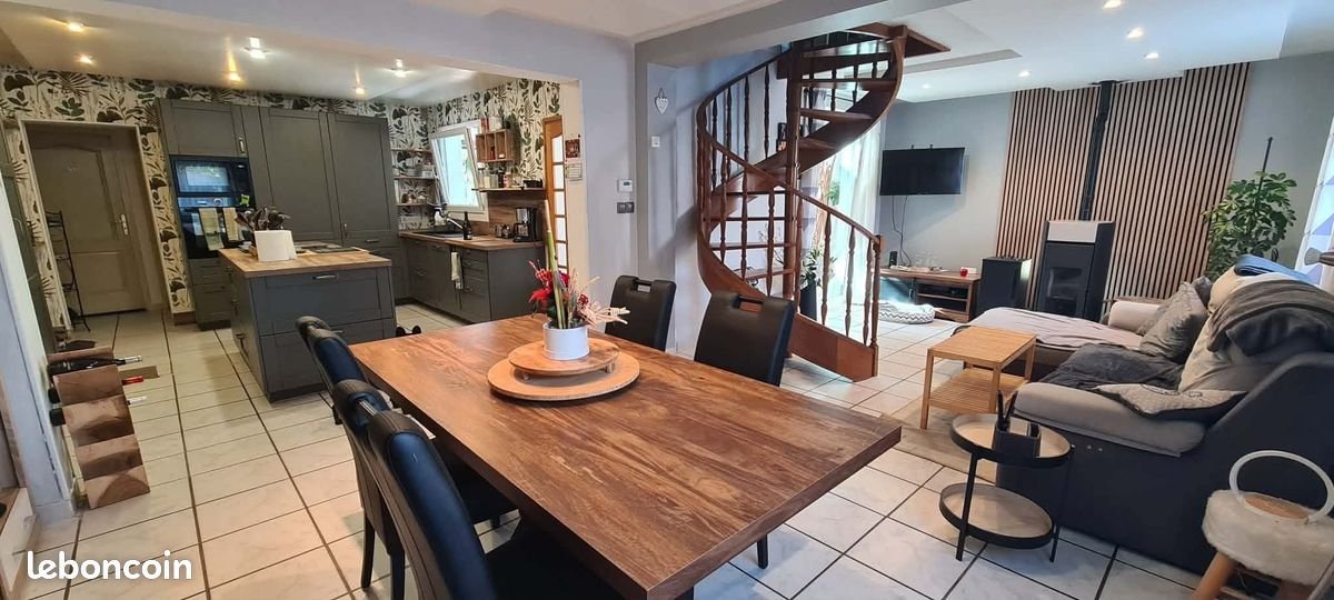 Maison à vendre, 170m², Éleu-dit-Leauwette