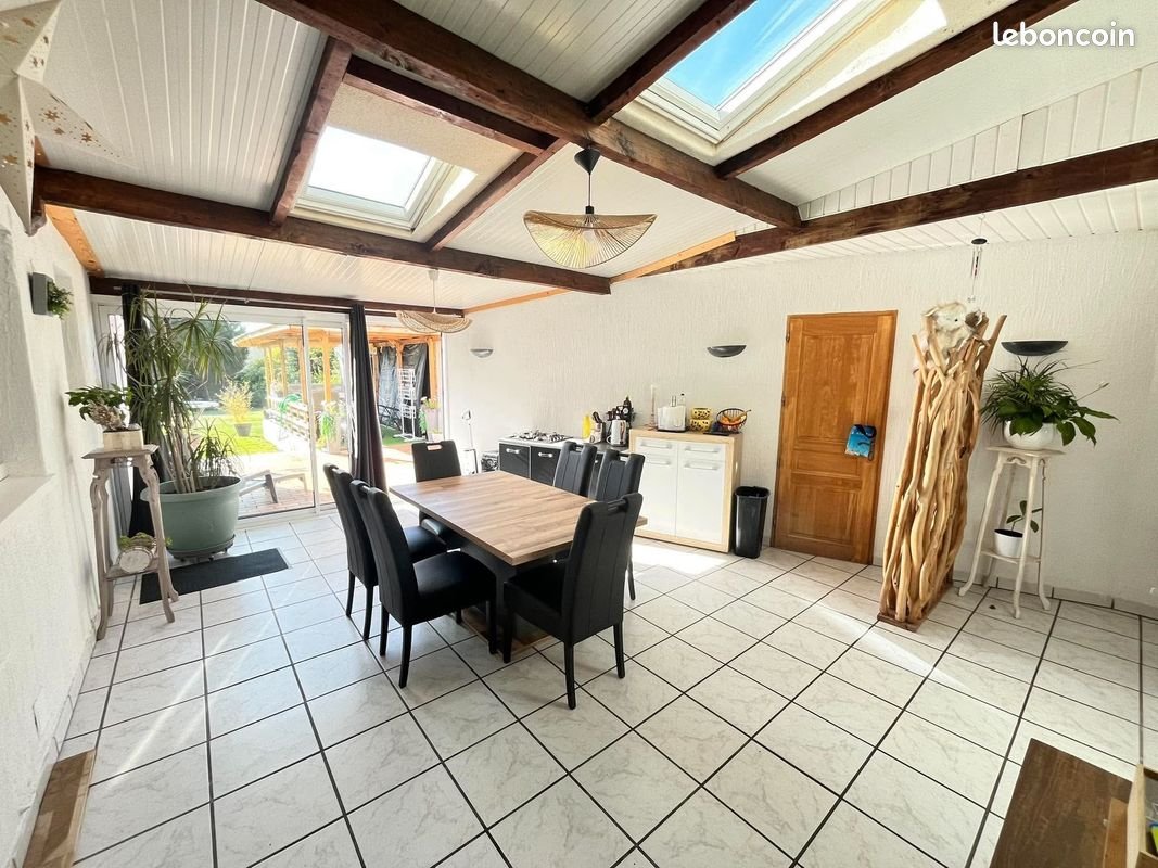 Maison à vendre, 170m², Éleu-dit-Leauwette