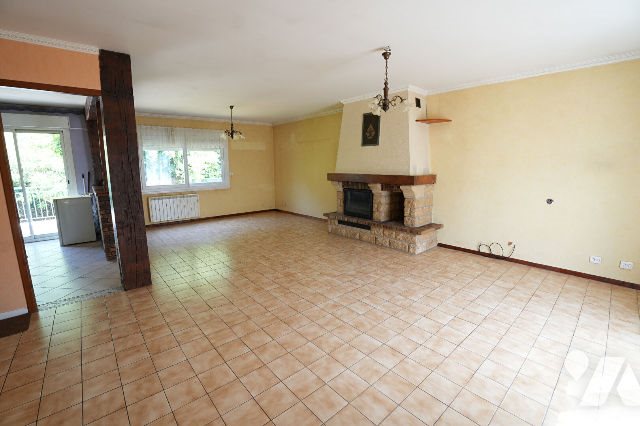 Maison à vendre, 101m², Saint-Jean-sur-Mayenne