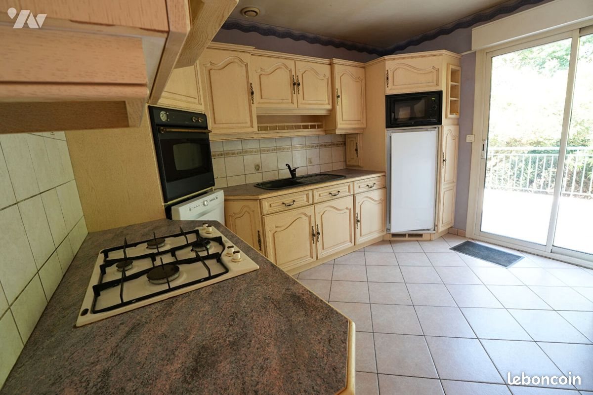 Maison à vendre, 101m², Saint-Jean-sur-Mayenne