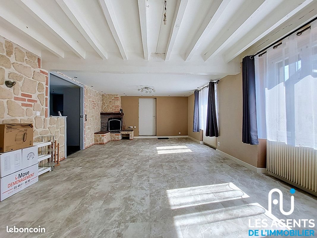 Maison à vendre, 127m², Charsonville