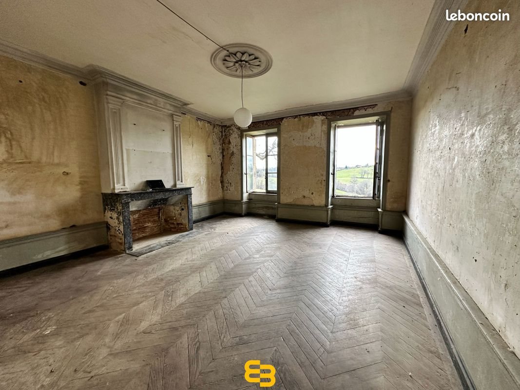 Maison à vendre, 450m², Sugères