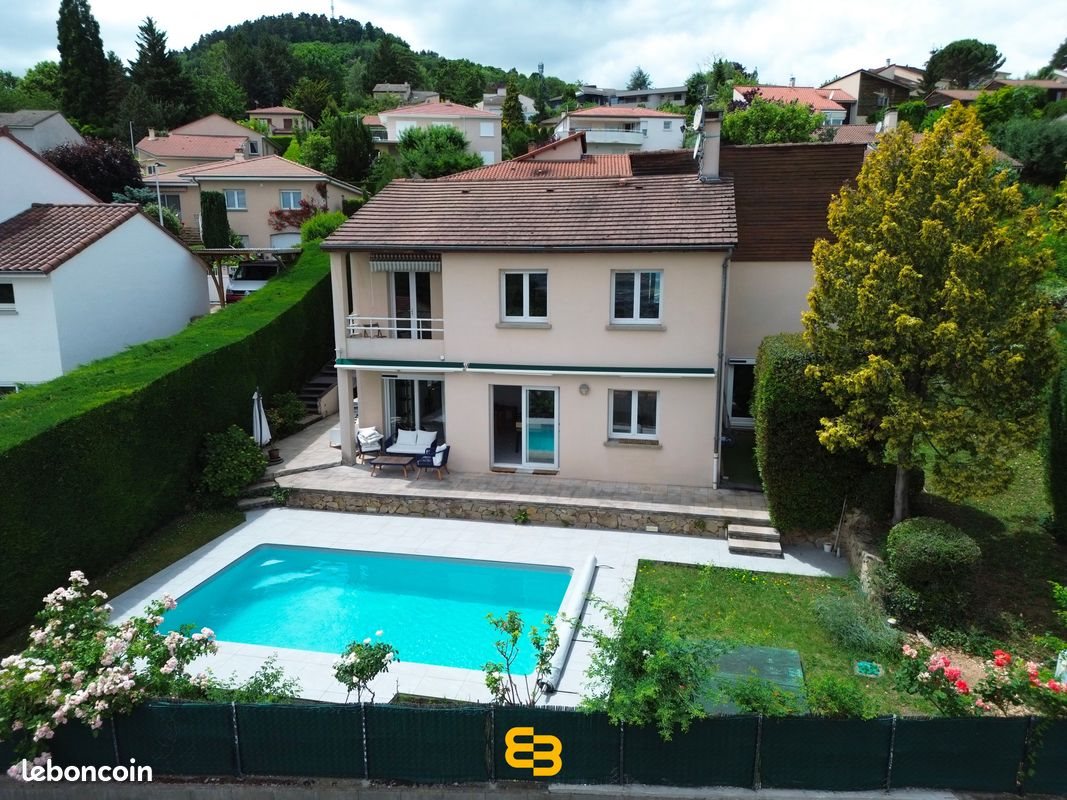 Maison à vendre, 140m², Ceyrat