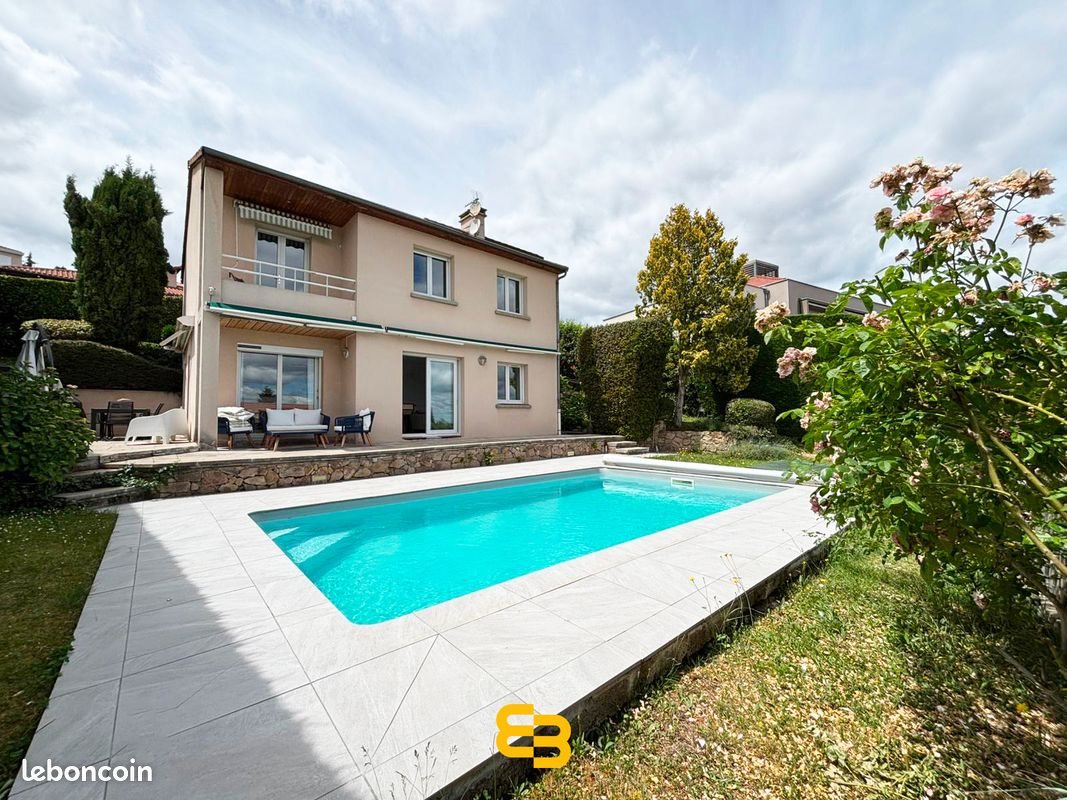 Maison à vendre, 140m², Ceyrat