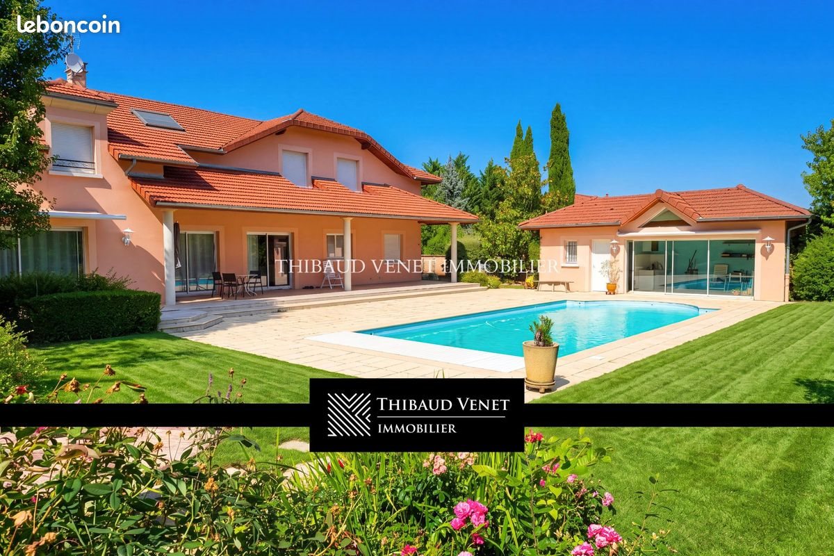 Maison à vendre, 351m², Bourg-en-Bresse