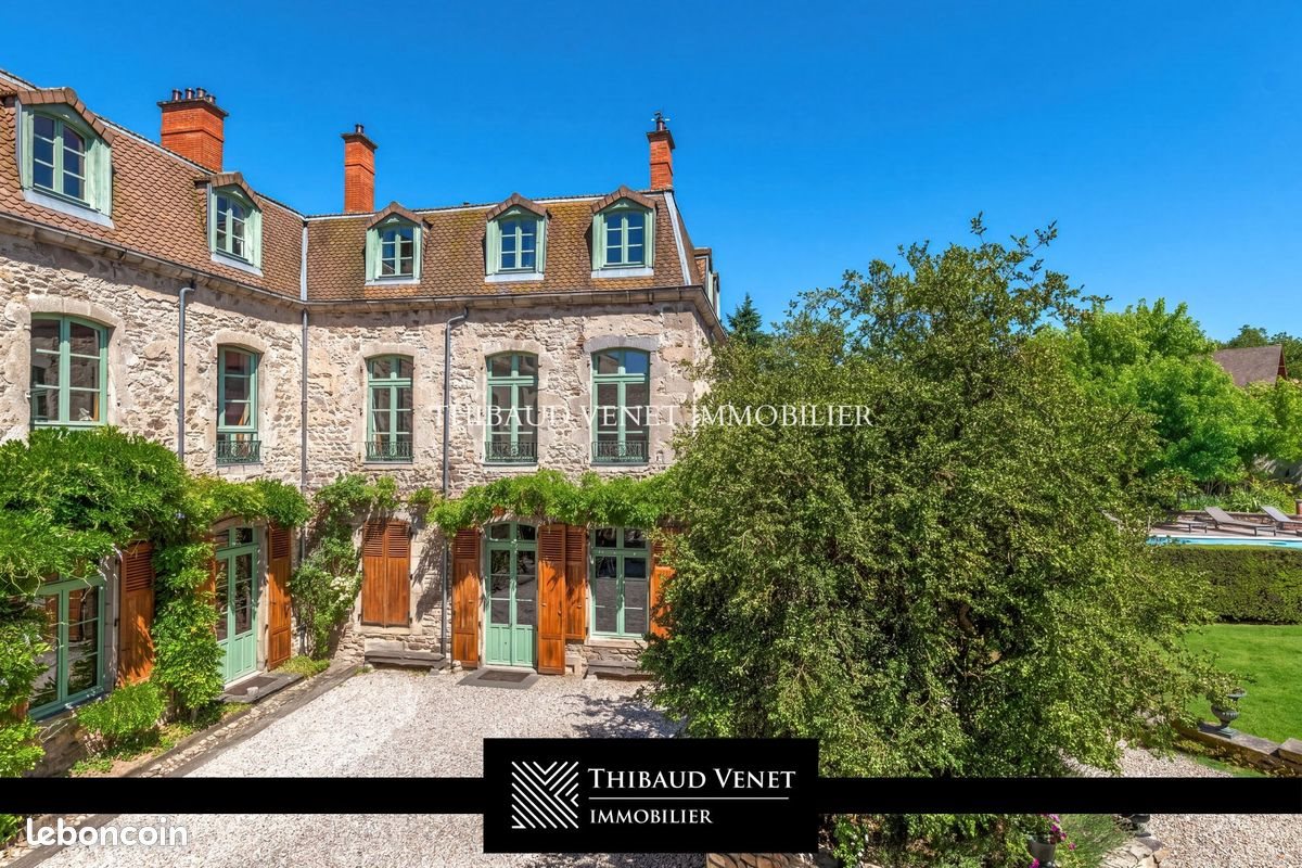 Maison à vendre, 933m², Clermont-Ferrand