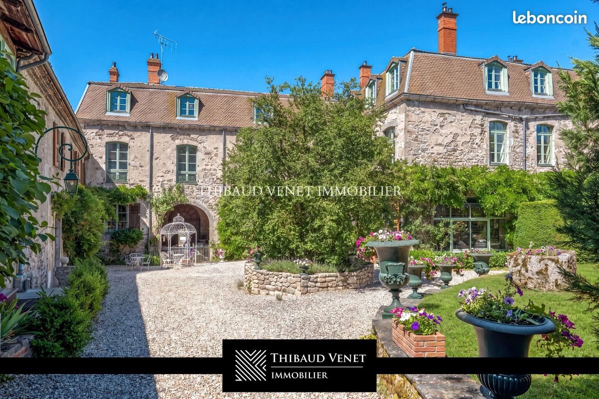 Maison à vendre, 933m², Clermont-Ferrand