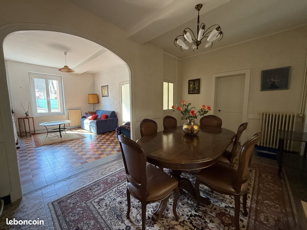 Maison à vendre, 99m², Salbris