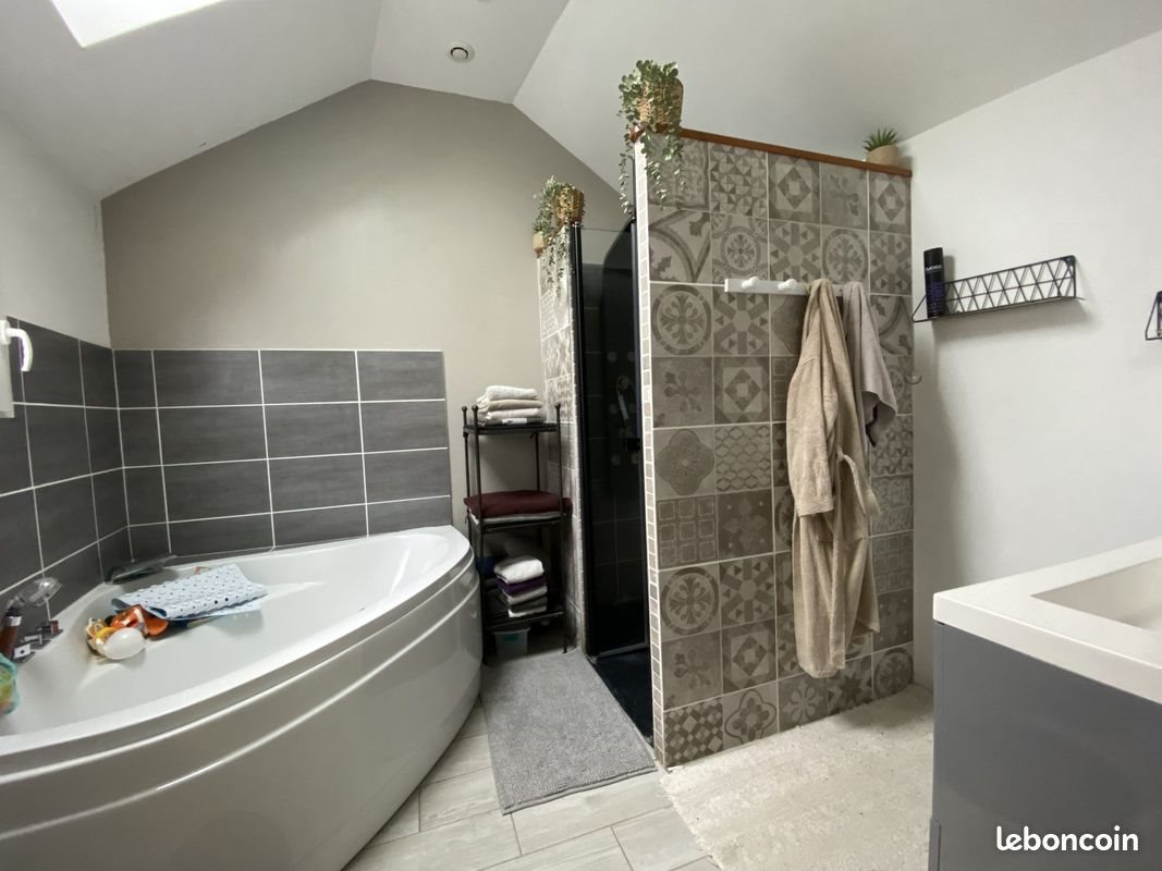 Maison à vendre, 97m², Salbris