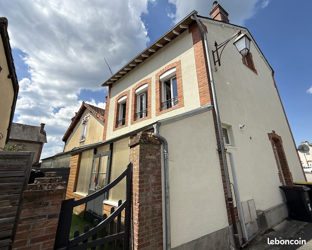 Maison à vendre, 114m², Souesmes