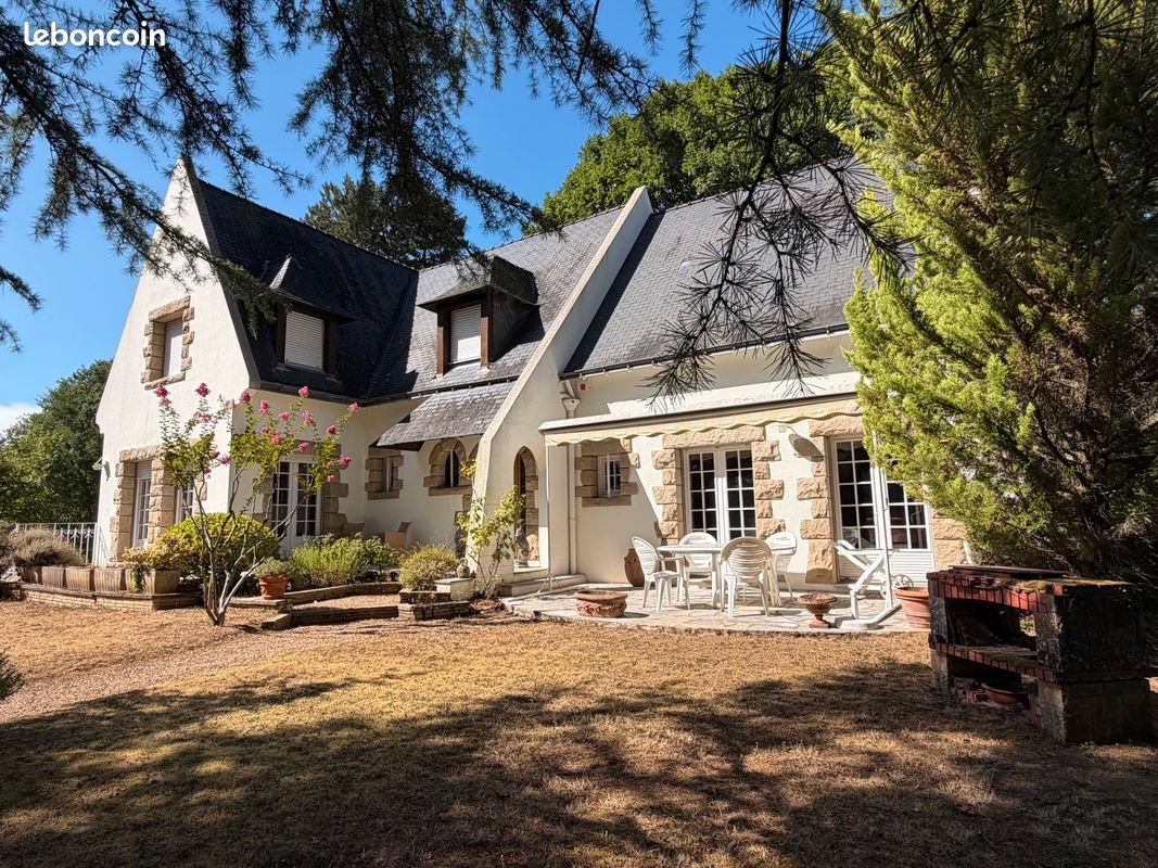 Maison à vendre, 210m², Avrillé