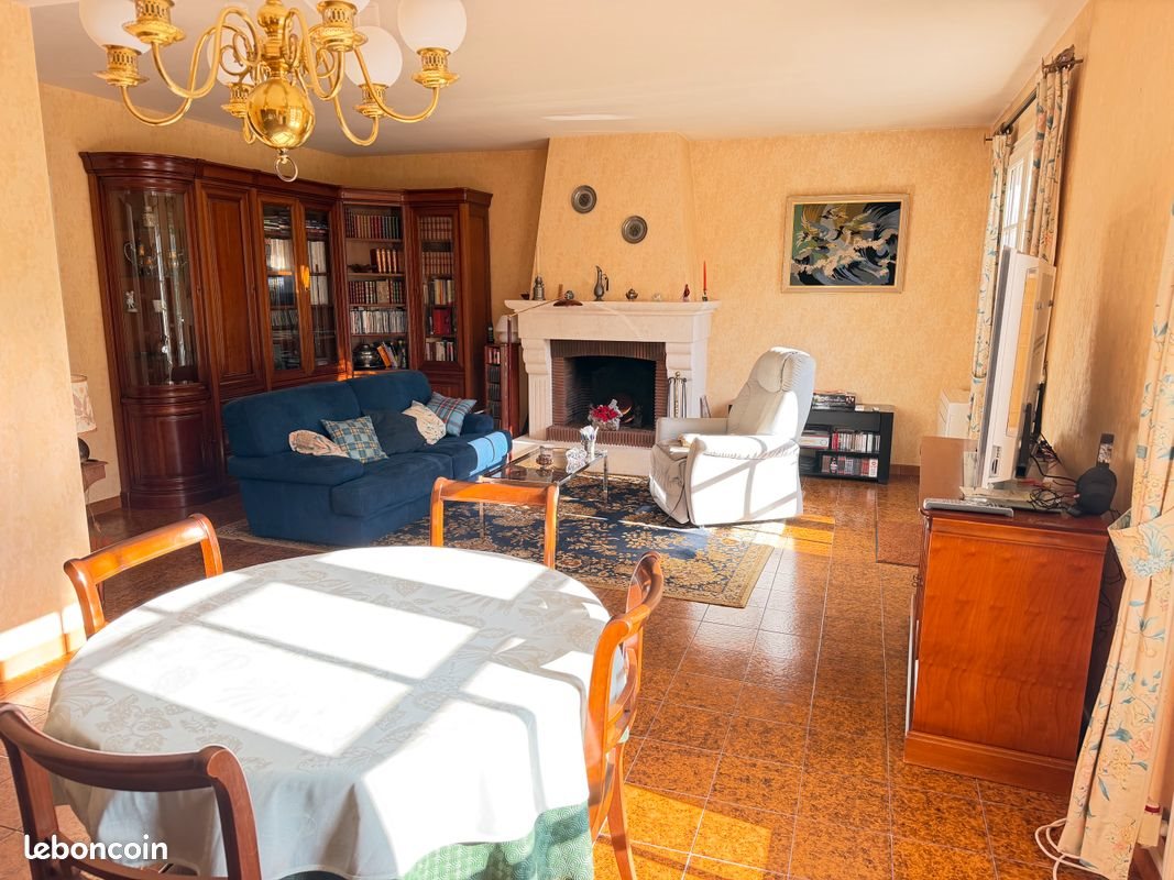 Maison à vendre, 150m², Avrillé