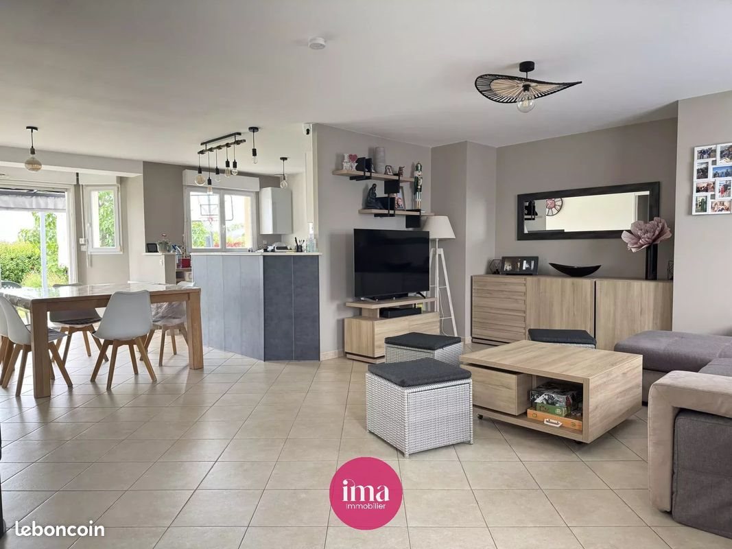 Maison à vendre, 128m², Joué-l'Abbé
