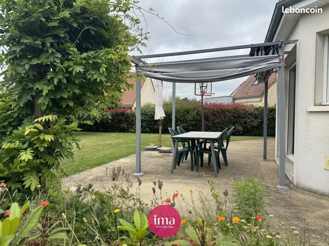 Maison à vendre, 128m², Joué-l'Abbé