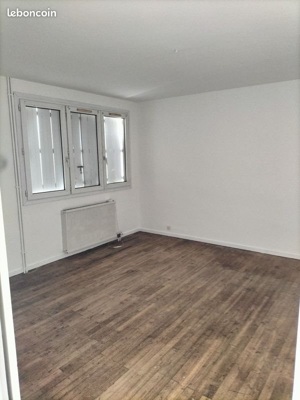 Maison à vendre, 69m², Thénezay
