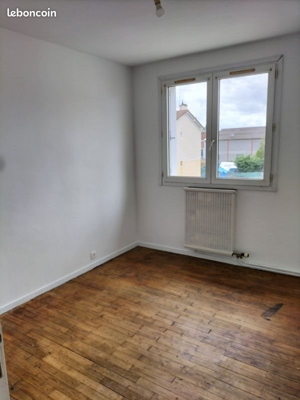 Maison à vendre, 69m², Thénezay