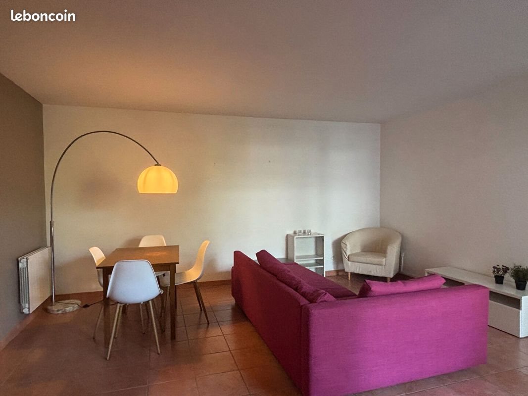 Appartement à louer, 69m², Lyon 8ème