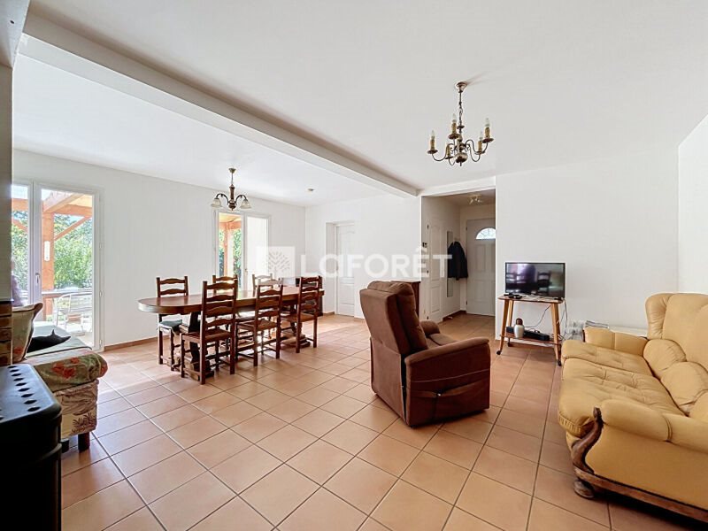 Maison à vendre, 179m², Saint-Didier-de-Formans