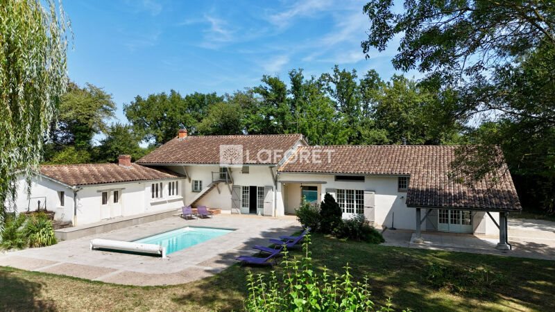 Maison à vendre, 260m², Châtillon-sur-Chalaronne