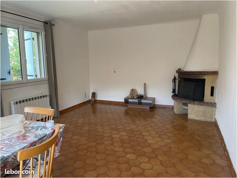 Maison à louer, 109m², Uzès