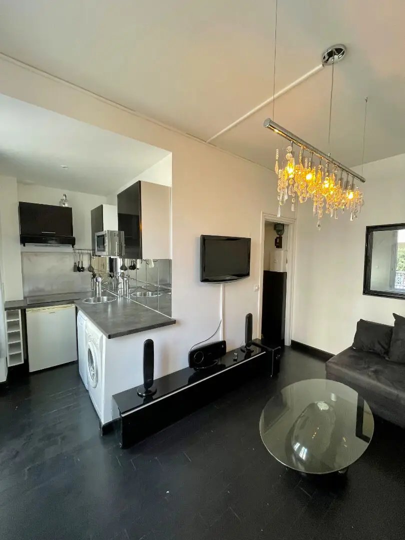 Appartement à vendre, 28m², Puteaux