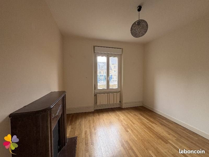 Appartement à louer, 82m², Valognes