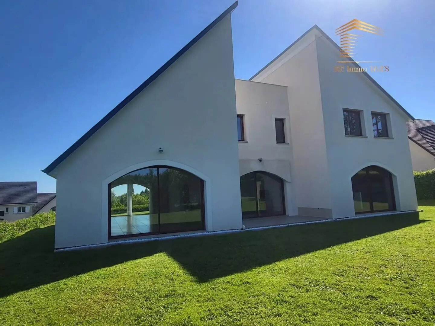 Maison à vendre, 292m², La Neuville-Chant-d'Oisel