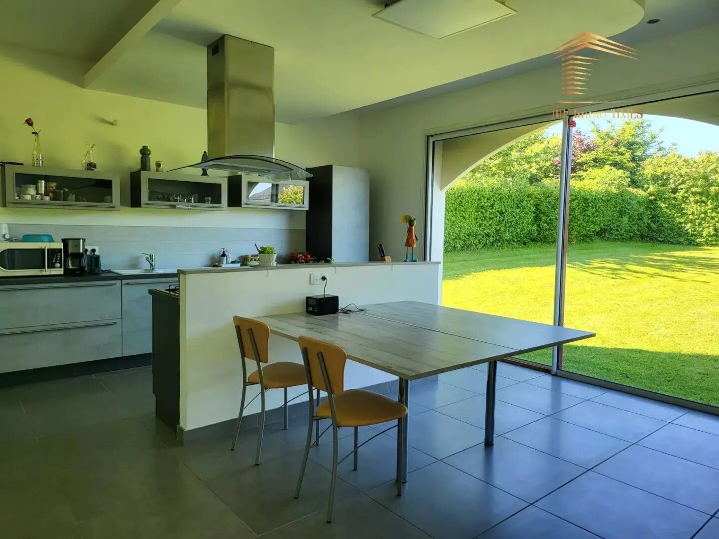 Maison à vendre, 292m², La Neuville-Chant-d'Oisel