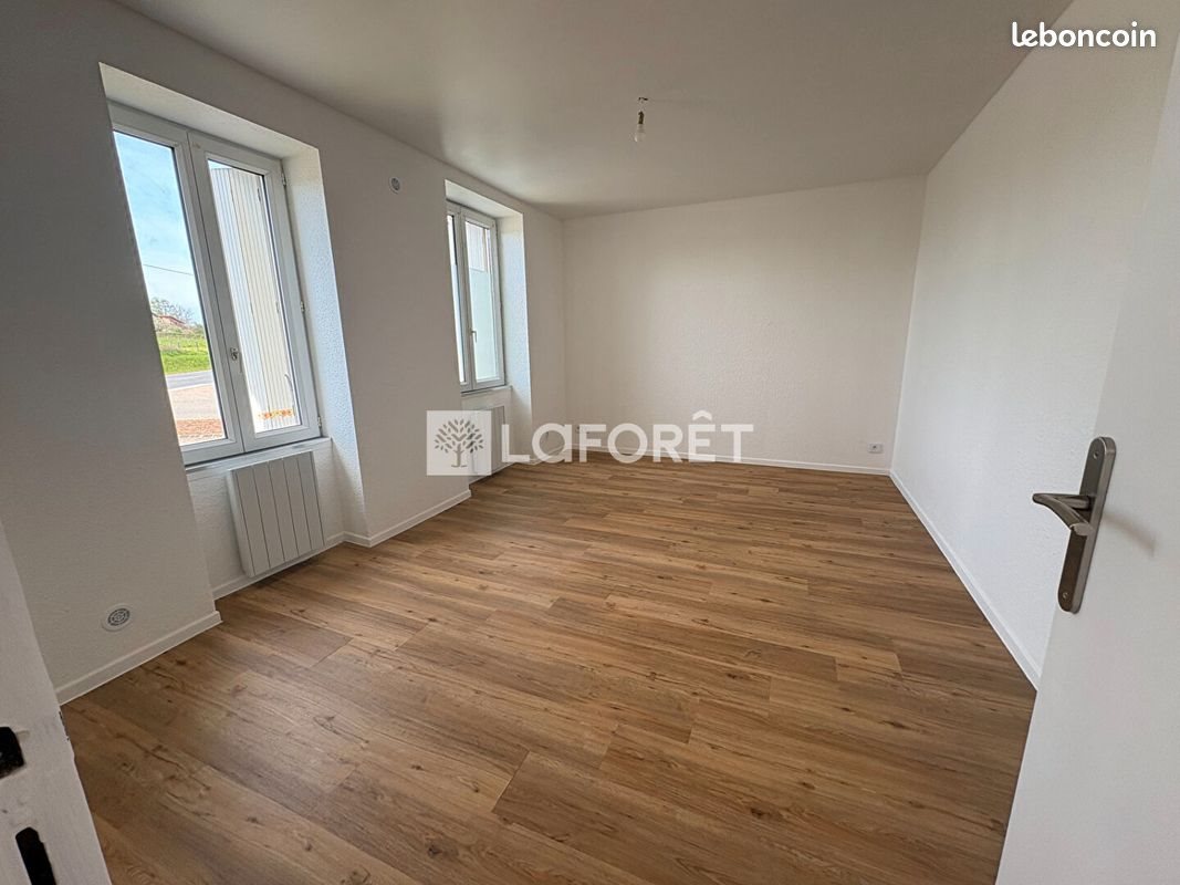 Appartement à louer, 54m², Briennon