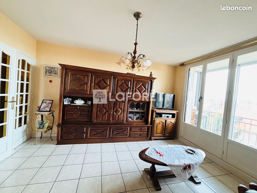 Appartement à vendre, 58m², Roanne