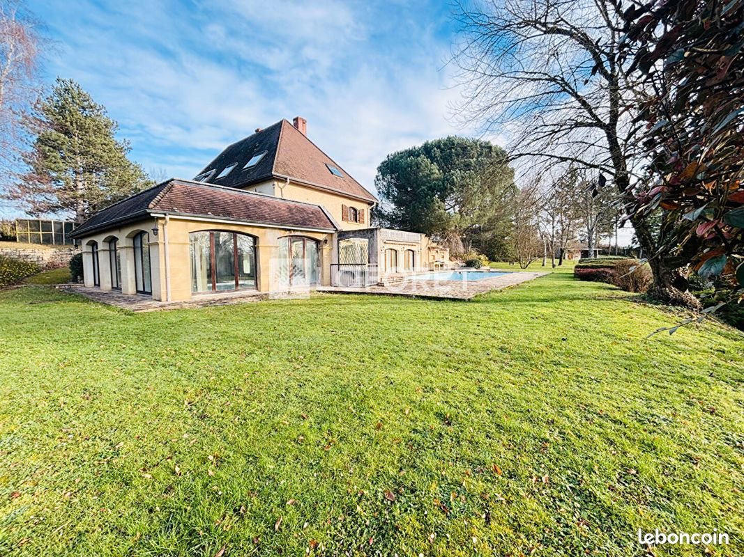 Maison à vendre, 427m², Saint-Maurice-lès-Châteauneuf