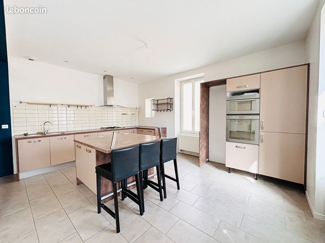 Maison à louer, 98m², Roanne