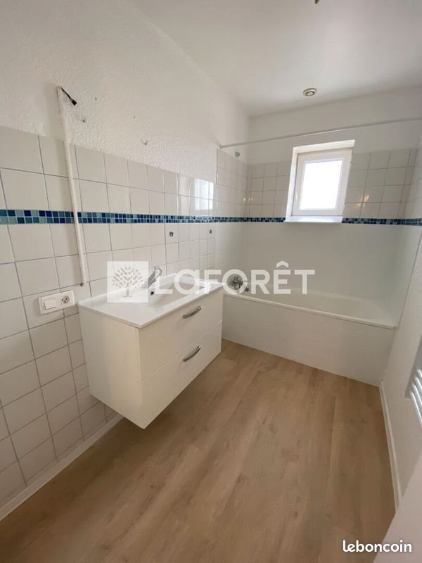Appartement à louer, 66m², Briennon