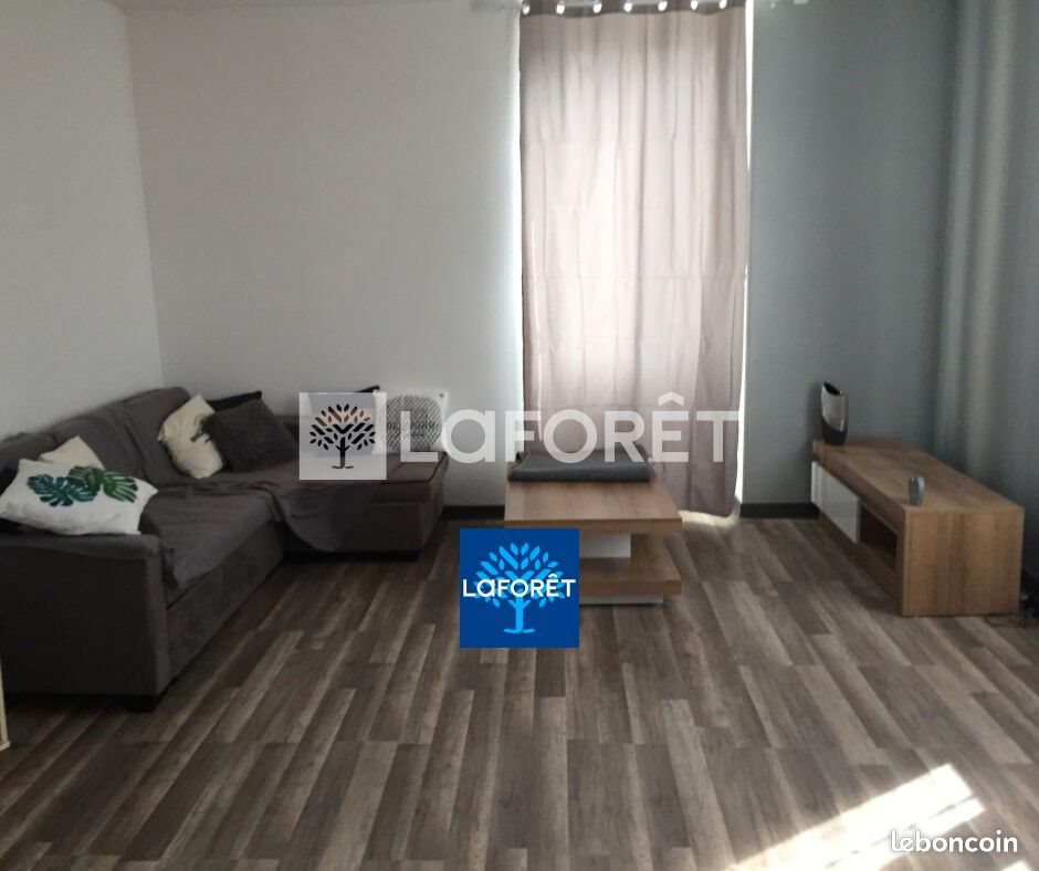 Appartement à louer, 85m², Saint-Symphorien-de-Lay