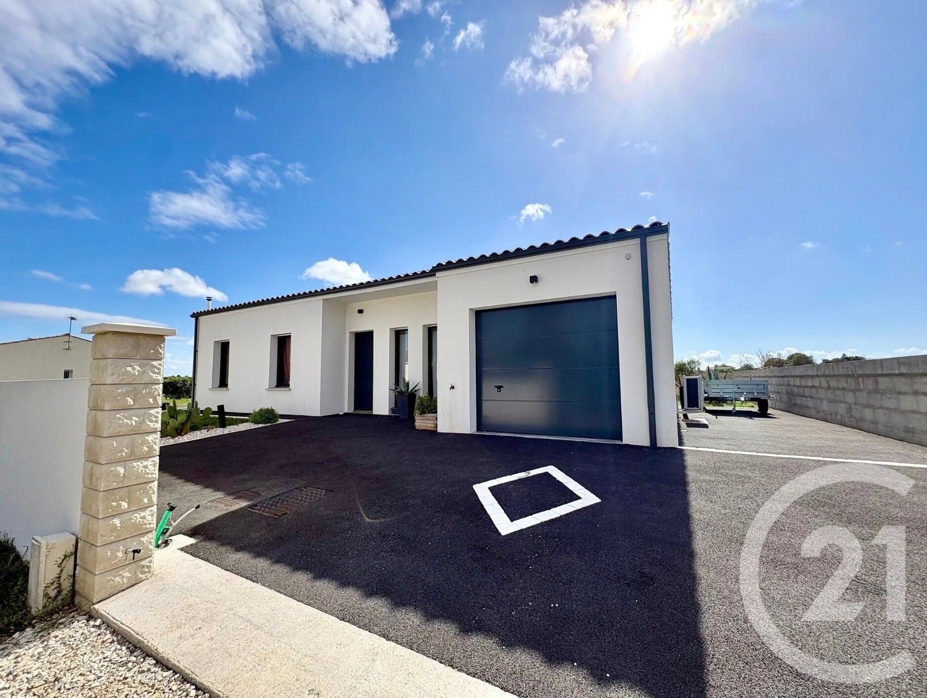 Maison à vendre, 95m², Épargnes