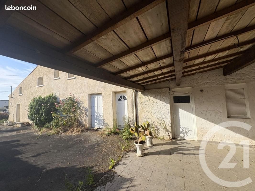 Maison à vendre, 146m², Sainte-Gemme