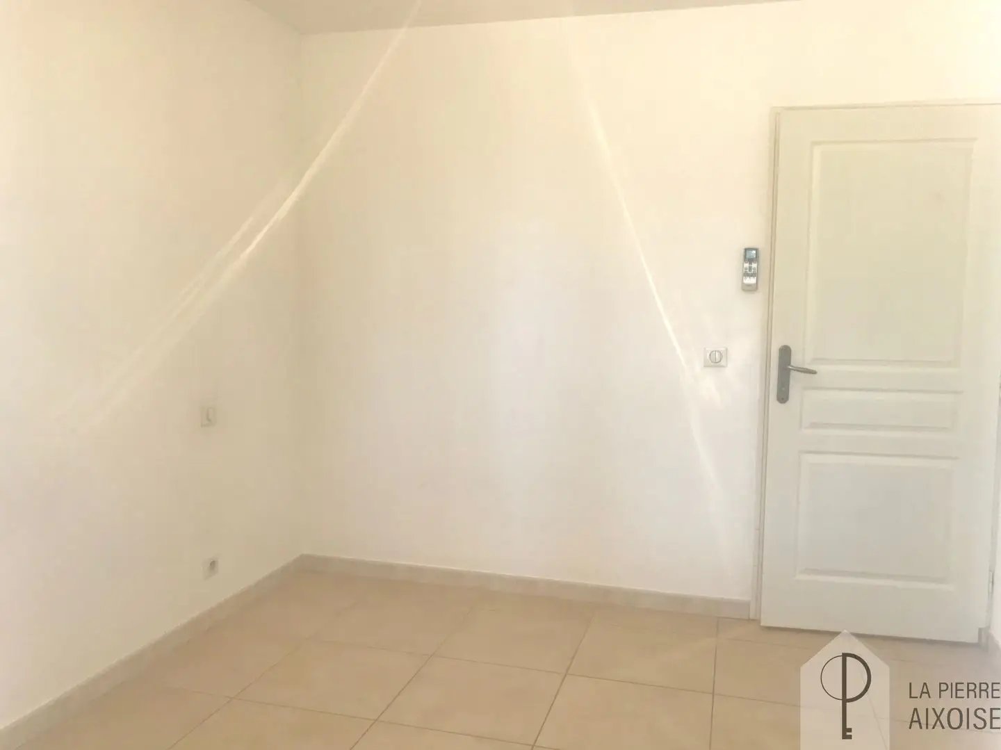 Maison à louer, 93m², Pertuis