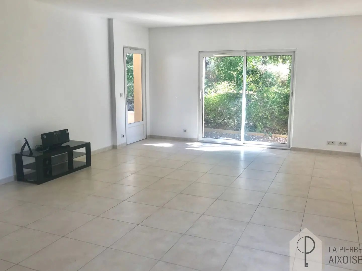 Maison à louer, 93m², Pertuis