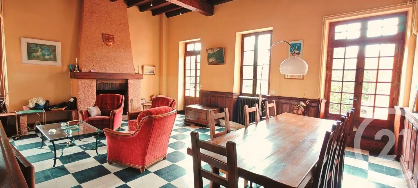 Maison à vendre, 318m², Damiatte