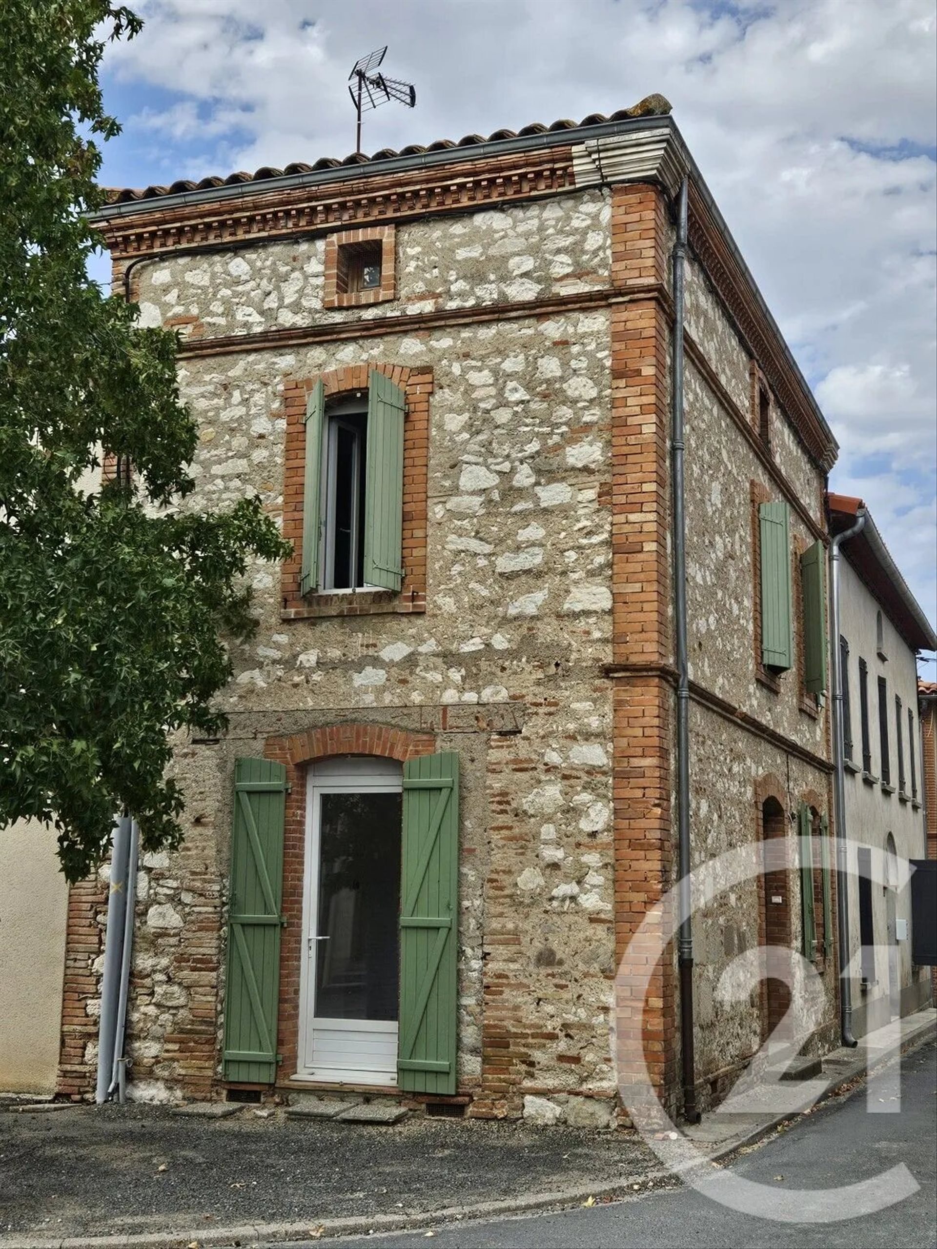 Maison à louer, 125m², Briatexte